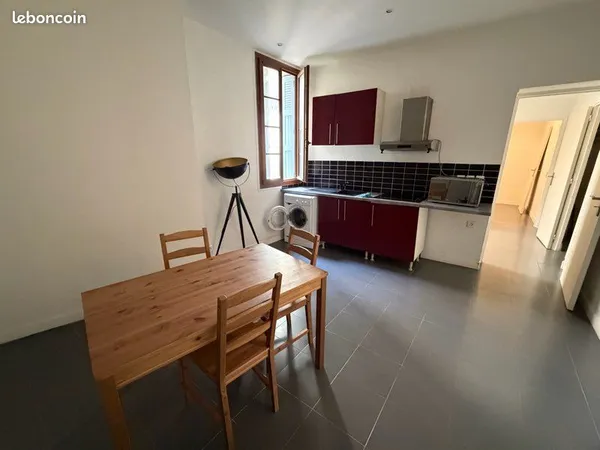📍 Appartement T2 meublé - Centre-ville de Cavaillon - 45 m²