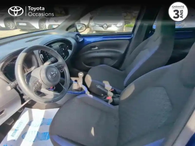 Toyota Aygo X 1.0 vvt-i 72ch design my23 — photo 11