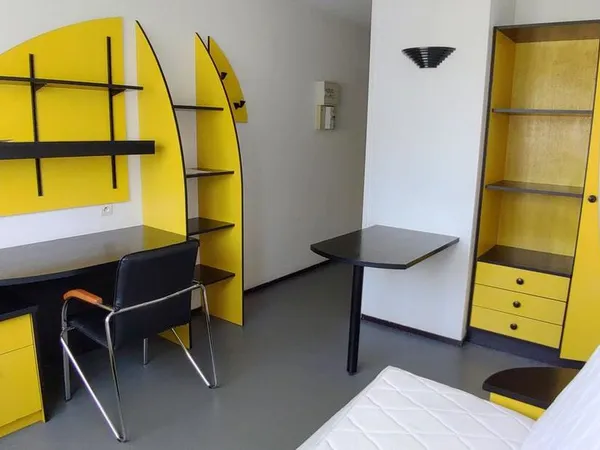 Studio 1 pièce 16 m²