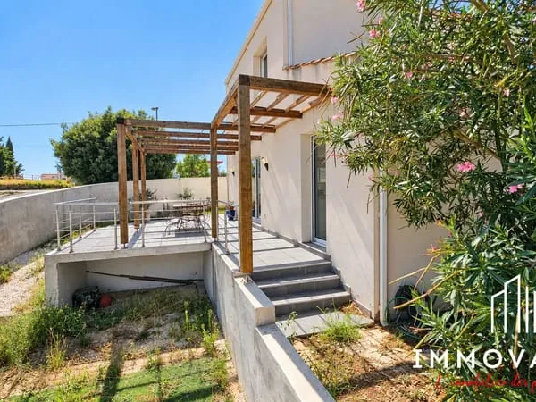 Villa 3 chambres avec suite en rez-de-chaussée et garage