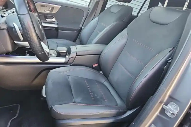 Mercedes Eqa 250+ — photo 10