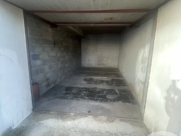 Parking 15 m²