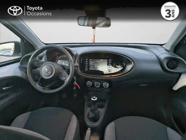 Toyota Aygo x 1.0 vvt-i 72ch dynamic — photo 23