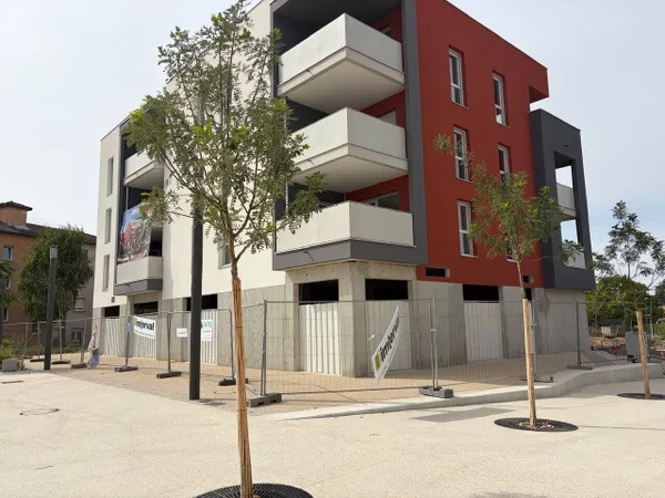 PERONNAS T3 neuf avec terrasse et garage double
