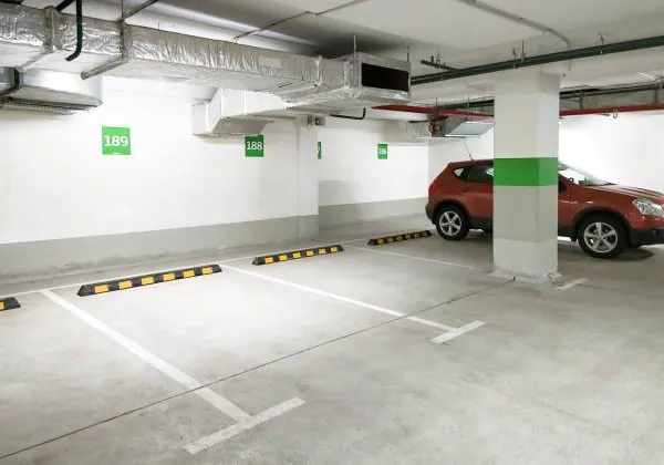 Garage et parking Location Chaville 70€