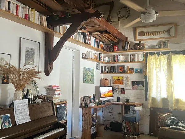 Sous location meublée maison Terre Sainte