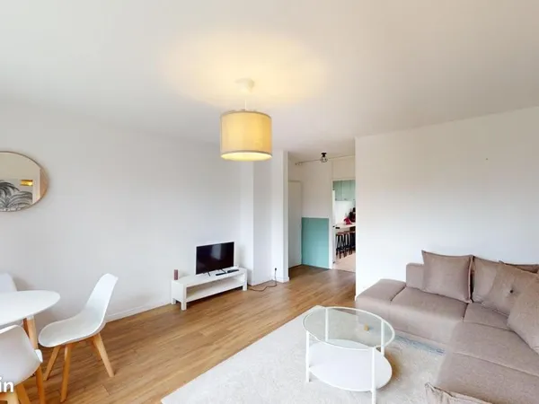 Chambre 5 pièces 92 m²