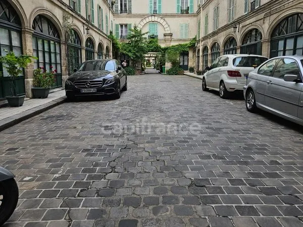 Parking 12 m² Paris 10Eme Arrondissement