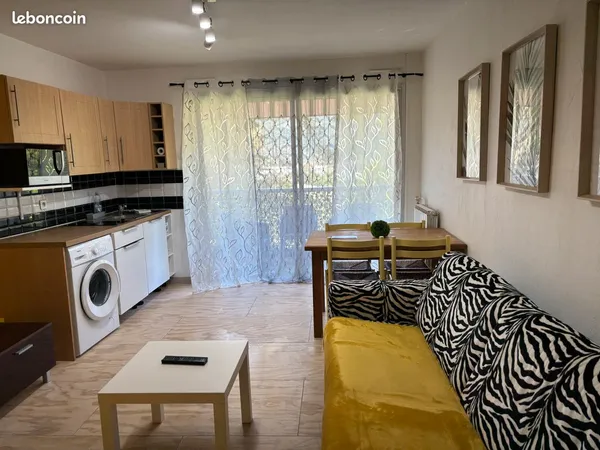Location septembre à mai Cannes la Bocca