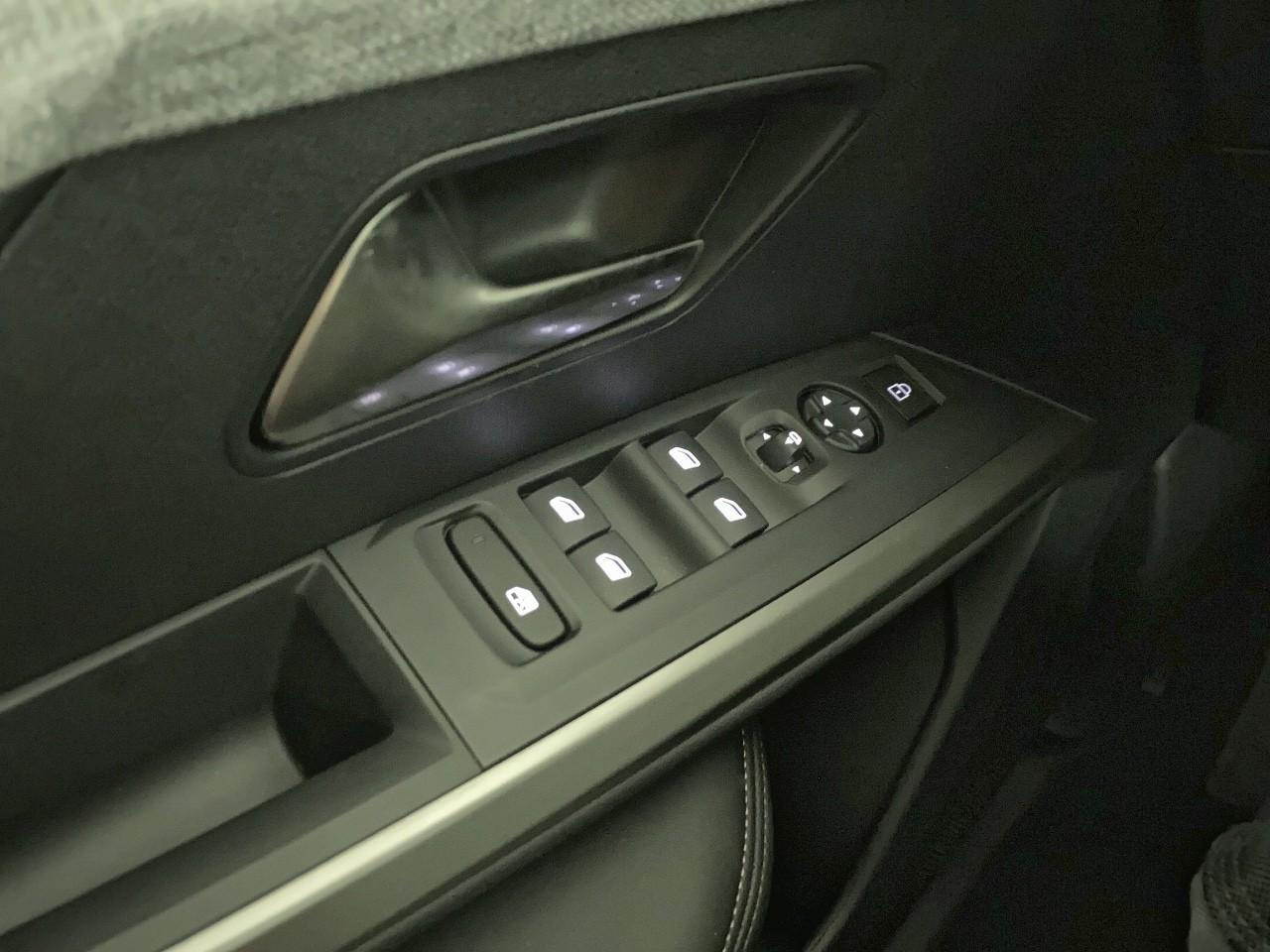 Peugeot 3008 hybrid 145 e-dcs6 allure — photo 20
