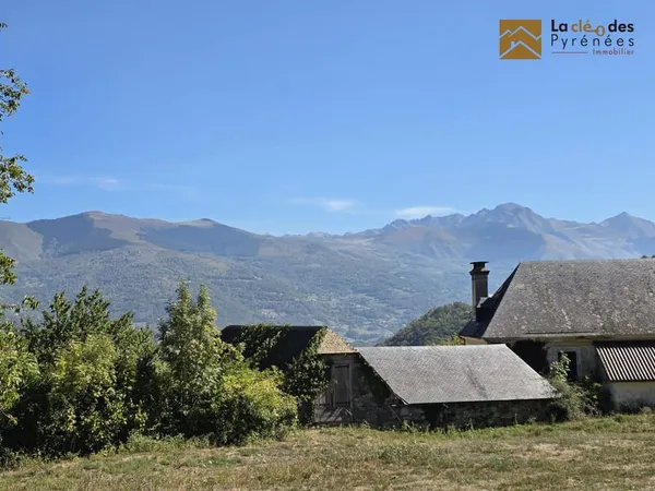 UNIQUE !! TERRAIN CONSTRUCTIBLE DE 5316 M² à SALLES !!
