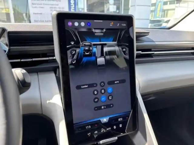Ford Explorer 170ch standard range 52kwh style rwd — photo 16