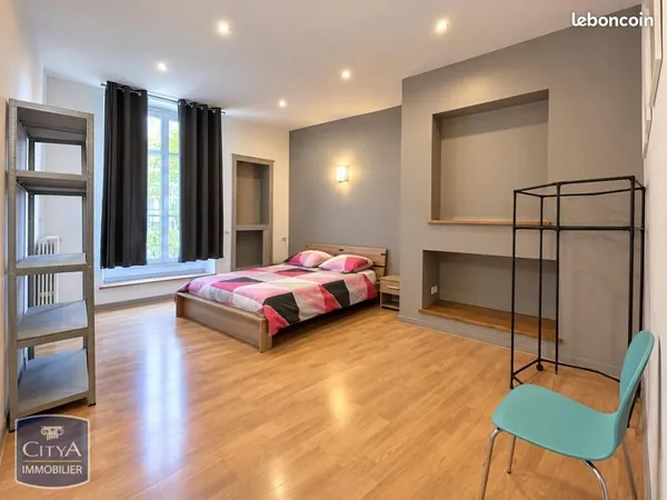 Appartement 4 pièces 77 m²