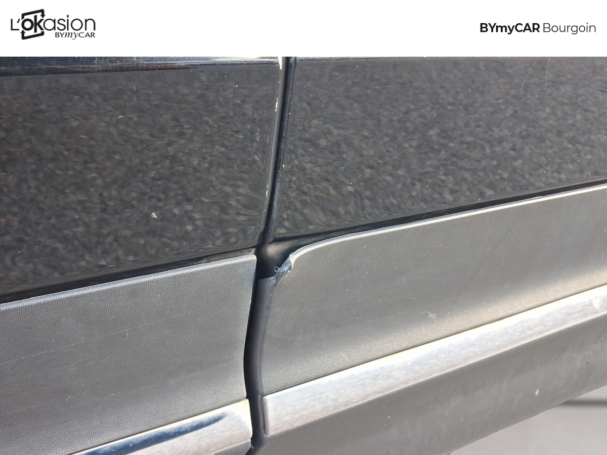 Mercedes GLB 200 7G-DCT — photo 23