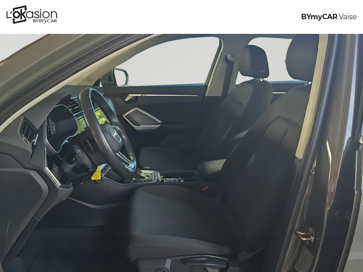 Audi Q3 35 TFSI 150 ch S tronic 7 — photo 11