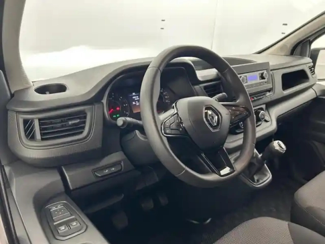 Renault Trafic fg vul blue dci 130 l1h1 3t gsr2 advance 4p — photo 10