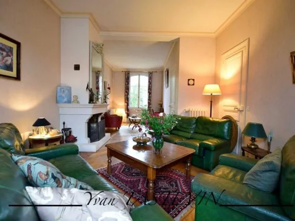 Maison bourgeoise 8 pièces