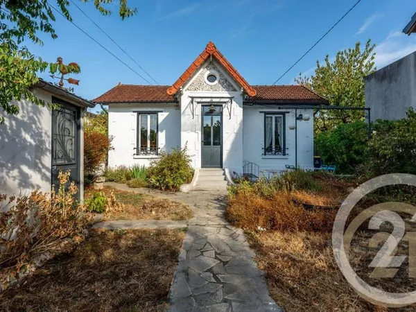 Maison de plain-pied 5 pièces 83 m²