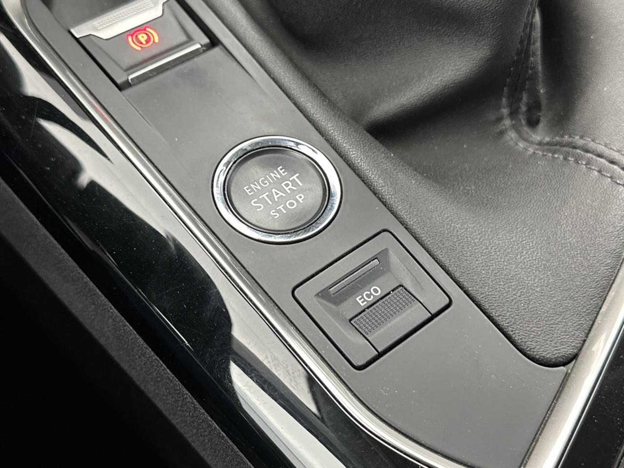 Peugeot 3008 bluehdi 130ch s&s bvm6 allure pack — photo 30