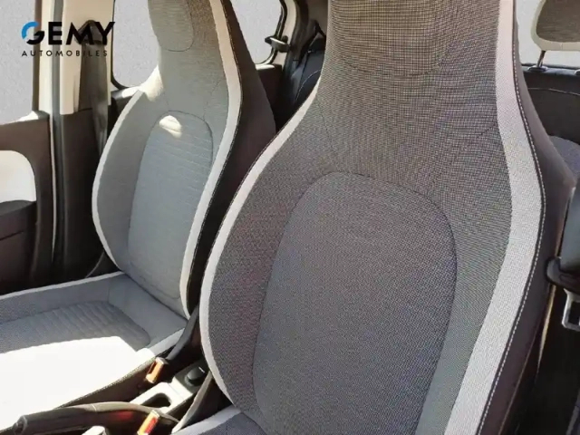 Renault Twingo iii achat intégral - 21 — photo 9