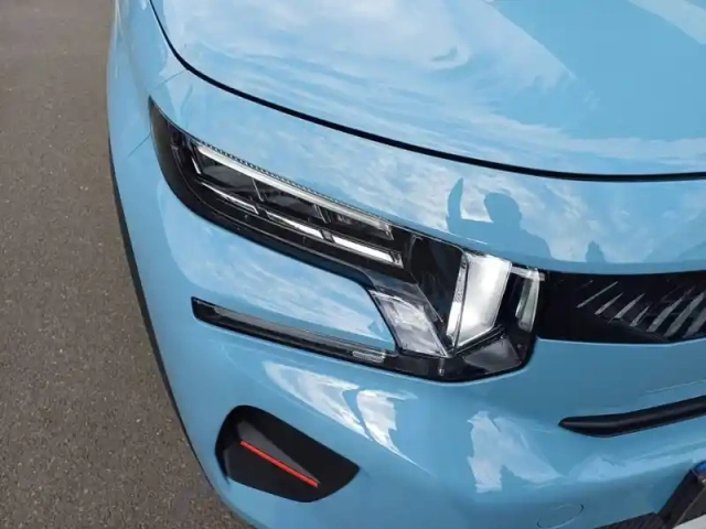 Citroën C3 hybride 110 ch automatique — photo 16