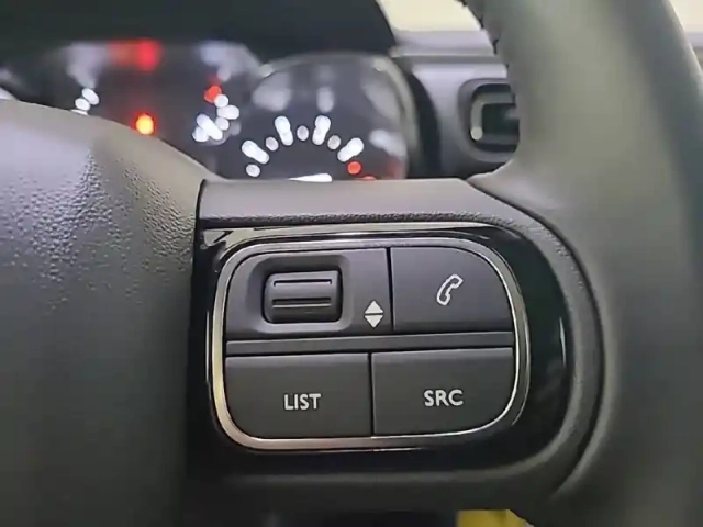 Citroën C3 puretech 110 s&amp;s eat6 — photo 27