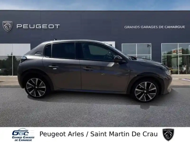 Peugeot 208 puretech 100 s&amp;s bvm6 — photo 4