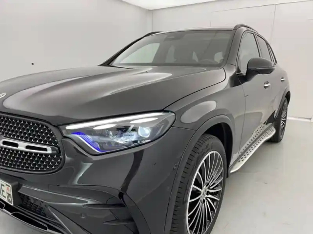 Mercedes Glc 300 e 9g-tronic 4matic — photo 33