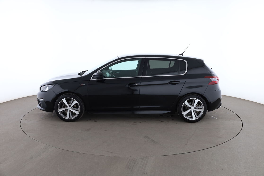 Peugeot 308 1.2 PureTech GT Line — photo 2