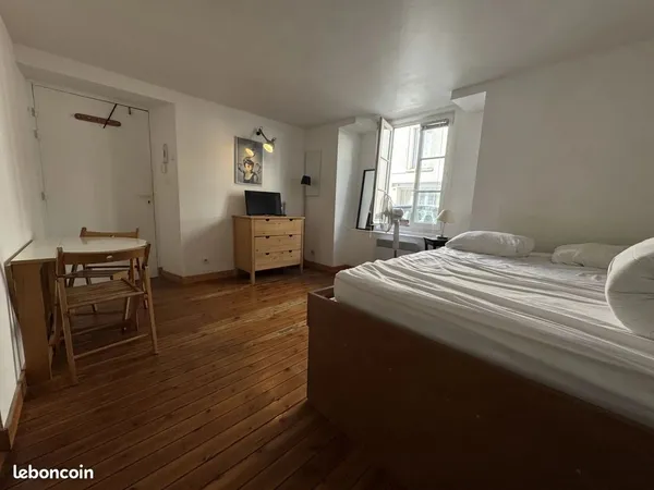 Studio 1 pièce 25 m²