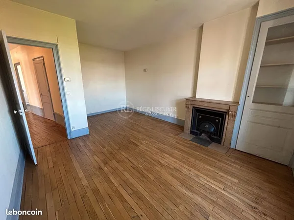 Appartement 4 pièces 104 m²