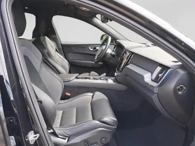 Volvo Xc60 t6 awd 253 + 145ch black edition geartronic — photo 5