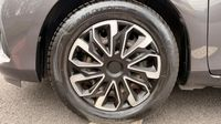 Toyota Yaris 70 VVT-i France 5p RC18 — photo 11