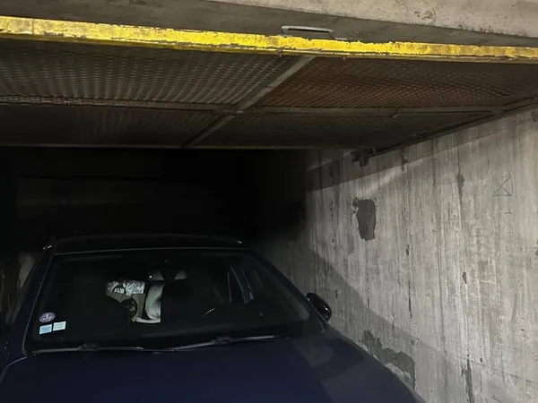 Parking 10 m²