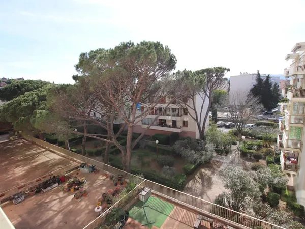 APPARTEMENT T3 - SAINT RAPHAEL - 85,75 M2