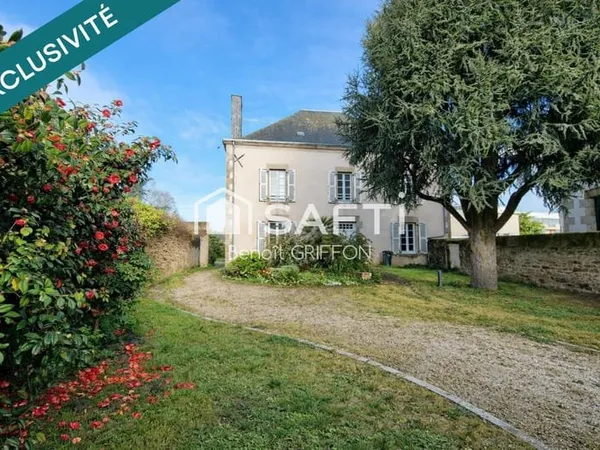 Maison de maître 216 m², 5 chambres