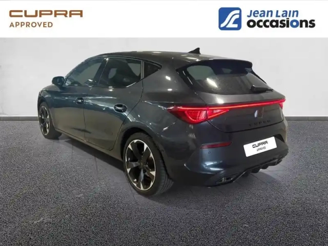 Cupra Leon 1.5 etsi 150 ch dsg7 — photo 11