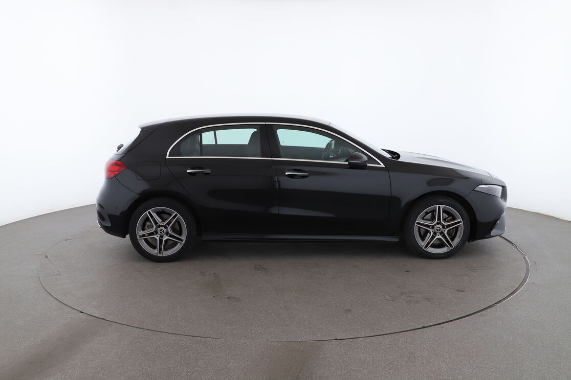 Mercedes-Benz Classe A 250 e AMG Line 8G-DCT — photo 6