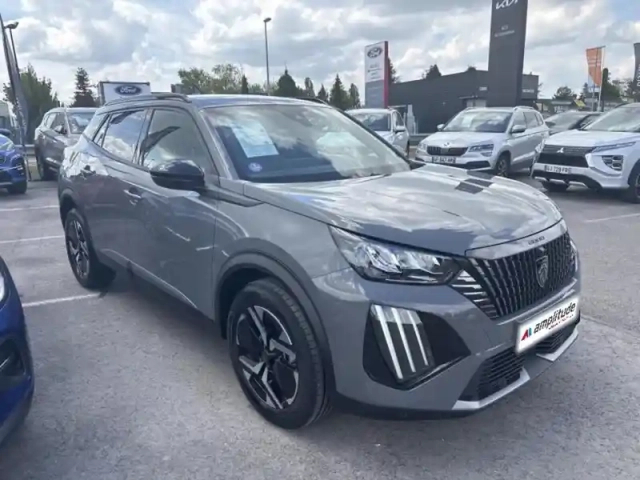 Peugeot 2008 1.2 130ch s&amp;s allure eat8 — photo 4
