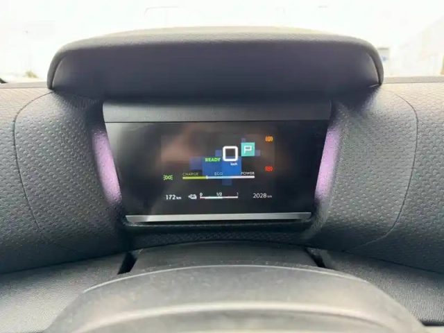 Citroën C4 e- 136 ch automatique — photo 94