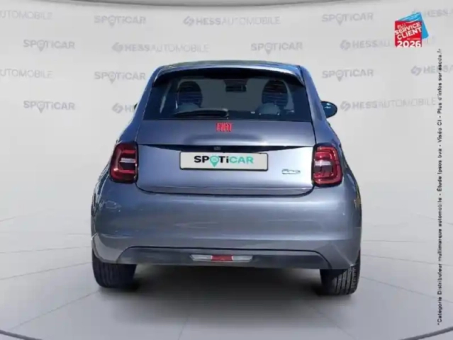 Fiat 500 e 95ch (red) my23 — photo 7