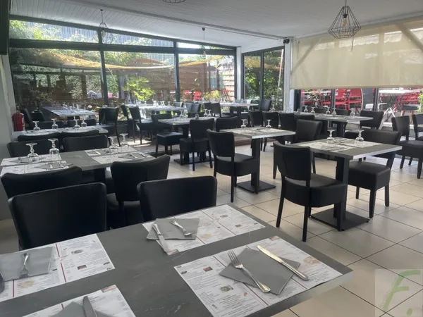 Restaurant 500 m²