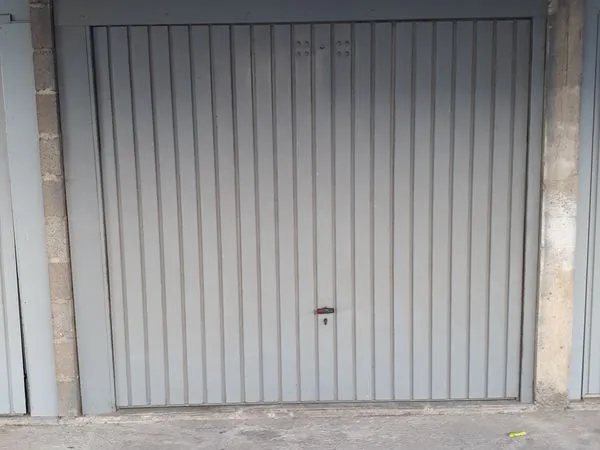 Garage fermé