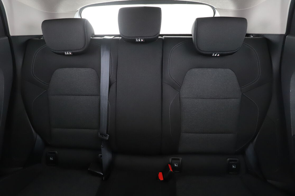 Renault Clio 1.0 TCe Business — photo 14
