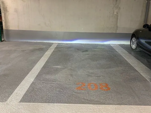 Parking à louer à Clichy
