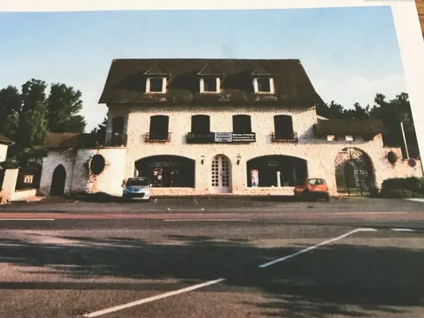 " Le Manoir " 2500 euro m2