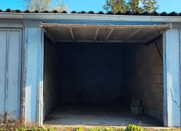 Garage à louer