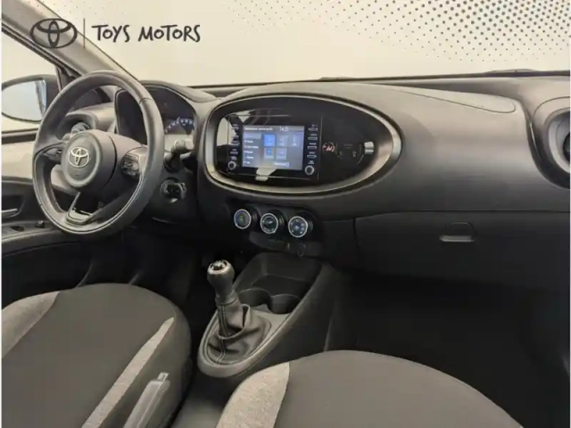 Toyota Aygo 1.0 vvt-i 72 dynamic — photo 10