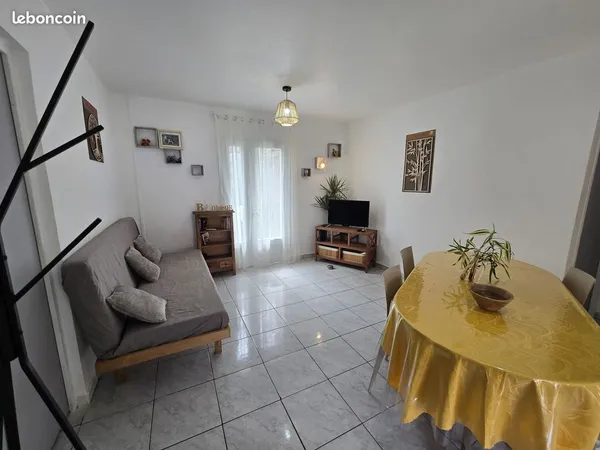 Chambres en colocation à louer (climatisées et paisibles)