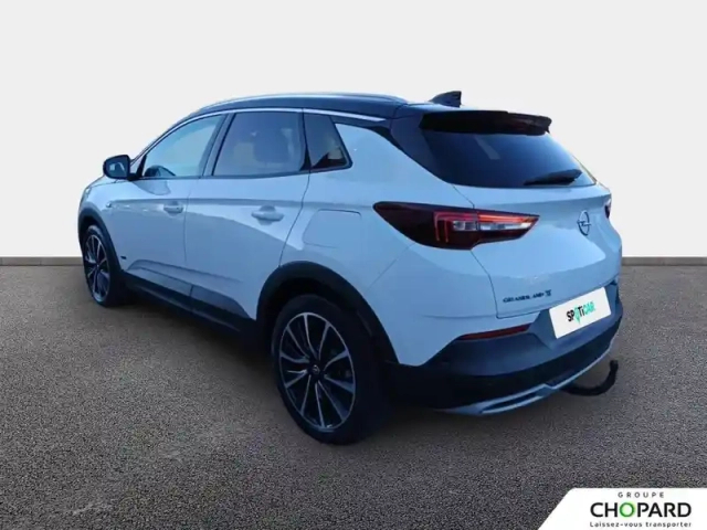 Opel Grandland X hybrid 225 ch bva8 — photo 7